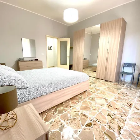 Apartment Locazione Turistica Il Fico D'india - Casa Jaci Acireale